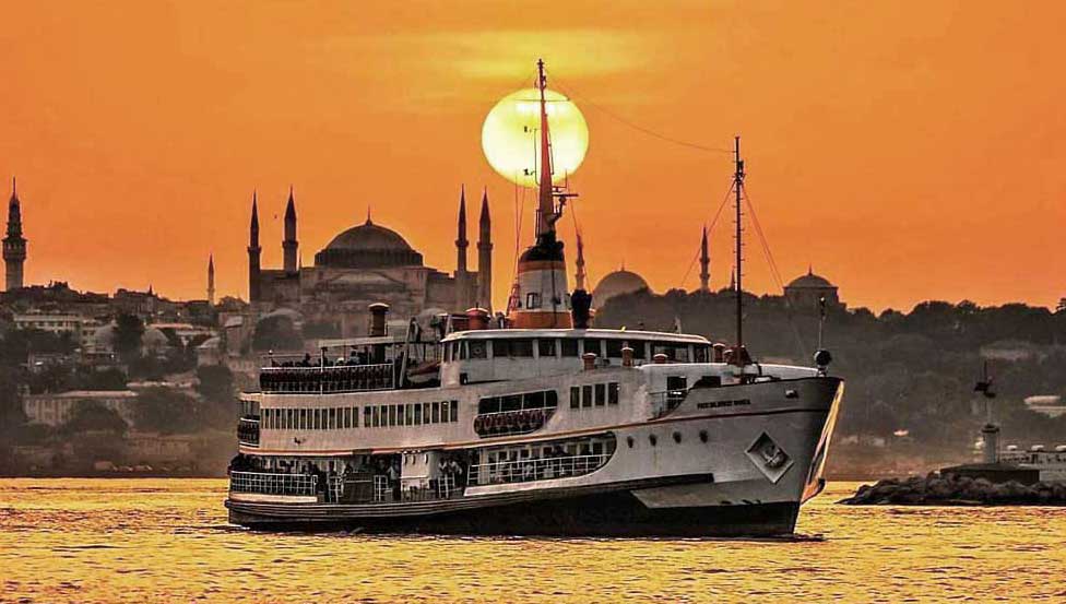 رزرو آنلاین گشت کشتی استانبول تور کشتی استانبول