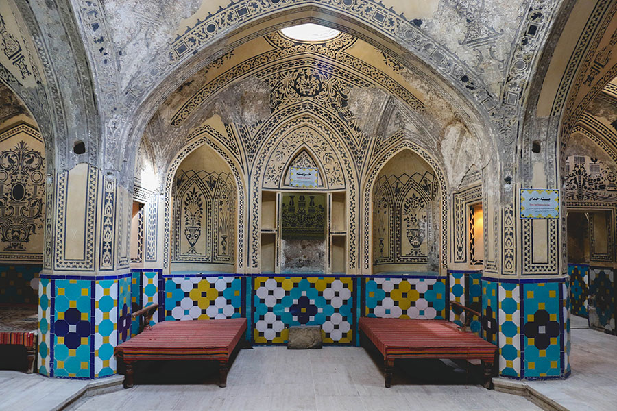 BOOK PRIVATE GUIDE IN KASHAN | PAY ON THE TOUR