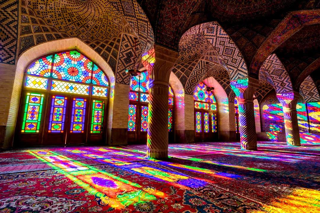 BOOK PRIVATE GUIDE IN SHIRAZ | PAY ON THE TOUR