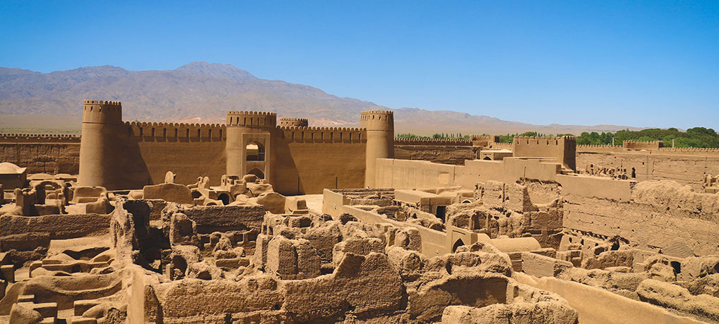 BOOK PRIVATE GUIDE IN KERMAN | PAY ON THE TOUR