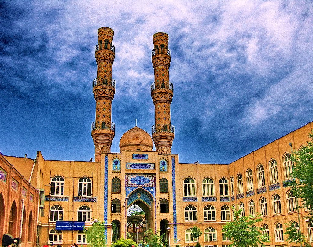 BOOK PRIVATE GUIDE IN TABRIZ | PAY ON THE TOUR