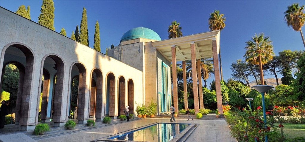 BOOK PRIVATE GUIDE IN SHIRAZ | PAY ON THE TOUR