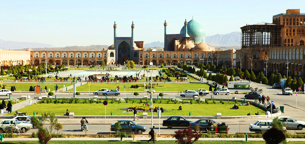 مرشد سیاحی فی اصفهان | كتاب دليل الخصوصية في اصفهان دفع على الرحلة