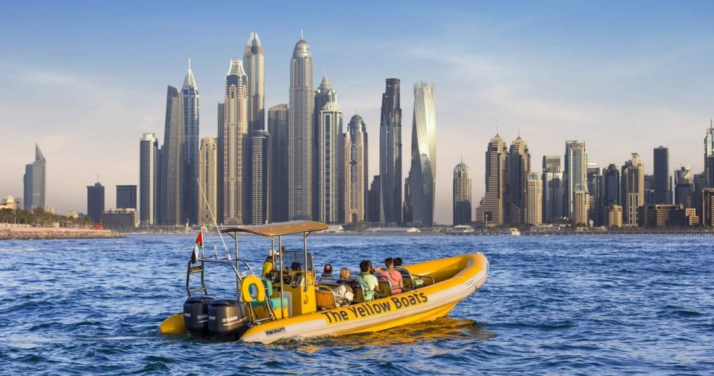 قایق سواری دبی مارینا |گشت با قایق در دبی | رزرو آنلاین قایق سواری دبی مارینا